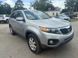 Used 2013 Kia Sorento LX w/ Value Pkg image 3