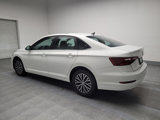 Used 2020 Volkswagen Jetta SE image 3