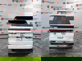 New 2025 Lincoln Aviator AWD image 4