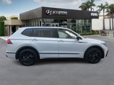 Used 2023 Volkswagen Tiguan SE R-Line image 2