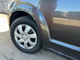 Used 2017 Dodge Journey SE image 4