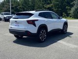 New 2025 Chevrolet Trax RS image 4