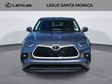 Used 2023 Toyota Highlander LE image 2