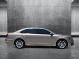 Used 2016 Volkswagen Passat 1.8T SE image 4