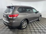 Used 2015 Nissan Pathfinder SL w/ SL Tech Package image 3