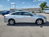 Used 2018 Chevrolet Malibu LS image 2