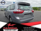 Used 2017 Toyota Sienna L image 6
