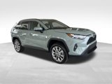 Used 2022 Toyota RAV4 XLE Premium image 2
