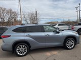 Used 2022 Toyota Highlander Limited image 4