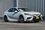 Used 2023 Toyota Camry SE image 2