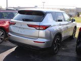 Used 2022 Mitsubishi Outlander ES image 4