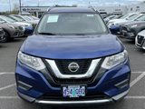 Used 2018 Nissan Rogue SV image 2