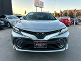 Used 2020 Toyota Camry LE image 2