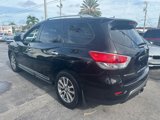 Used 2016 Nissan Pathfinder SL w/ Trailer Tow Package image 4