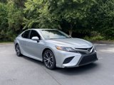 Used 2018 Toyota Camry SE image 2