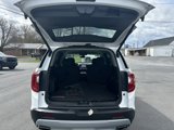 Used 2022 GMC Acadia SLE w/ Driver Convenience Package image 5
