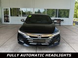 Used 2018 Honda Accord Sport image 2