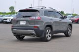 Used 2021 Jeep Cherokee Limited image 3