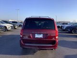 Used 2017 Dodge Grand Caravan SXT image 6
