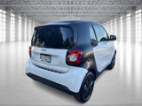 Used 2017 smart fortwo passion image 3