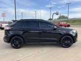 Used 2020 Ford Edge ST-Line w/ Cold Weather Package image 4