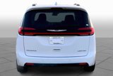 Used 2022 Chrysler Pacifica Limited image 4