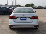 Used 2023 Nissan Altima 2.5 SV image 5
