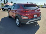 Used 2022 Hyundai Kona SE image 3