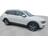 Used 2019 Volkswagen Tiguan SEL Premium image 2