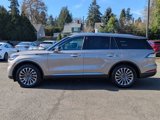 Used 2021 Lincoln Aviator Reserve w/ Equipment Group 201A image 2