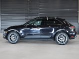 Used 2022 Porsche Macan image 2