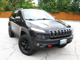 Used 2016 Jeep Cherokee Trailhawk image 2