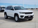 New 2025 Jeep Grand Cherokee Laredo w/ Luxury Tech Group I image 2