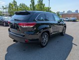 Used 2019 Toyota Highlander XLE image 4