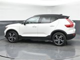 Used 2022 Volvo XC40 T5 R-Design image 5