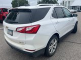 Used 2019 Chevrolet Equinox LT w/ Sun & Navigation Package image 4