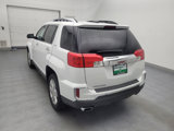 Used 2016 GMC Terrain SLT image 5