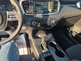 Used 2019 Kia Sorento LX image 2