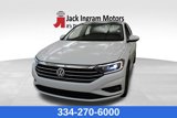 Used 2019 Volkswagen Jetta SEL Premium image 1