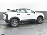 New 2025 Nissan Kicks S image 4