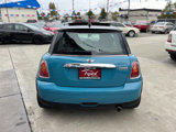 Used 2010 MINI Cooper Hardtop image 4