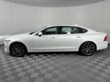 Used 2018 Volvo S90 T5 Momentum w/ Convenience Package image 2