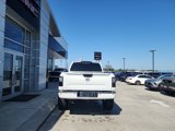 Used 2017 Nissan Titan SV image 5