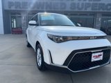Used 2024 Kia Soul LX w/ Option Group 015 image 3