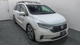 Used 2024 Honda Odyssey Touring image 2