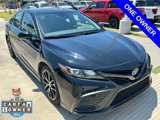Used 2023 Toyota Camry SE image 3