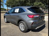 Used 2022 Ford Escape SE image 4