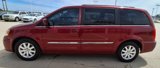 Used 2014 Chrysler Town & Country Touring image 5