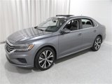 Used 2022 Volkswagen Passat 2.0T SE image 3