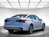 Used 2022 Nissan Altima 2.5 SV image 5